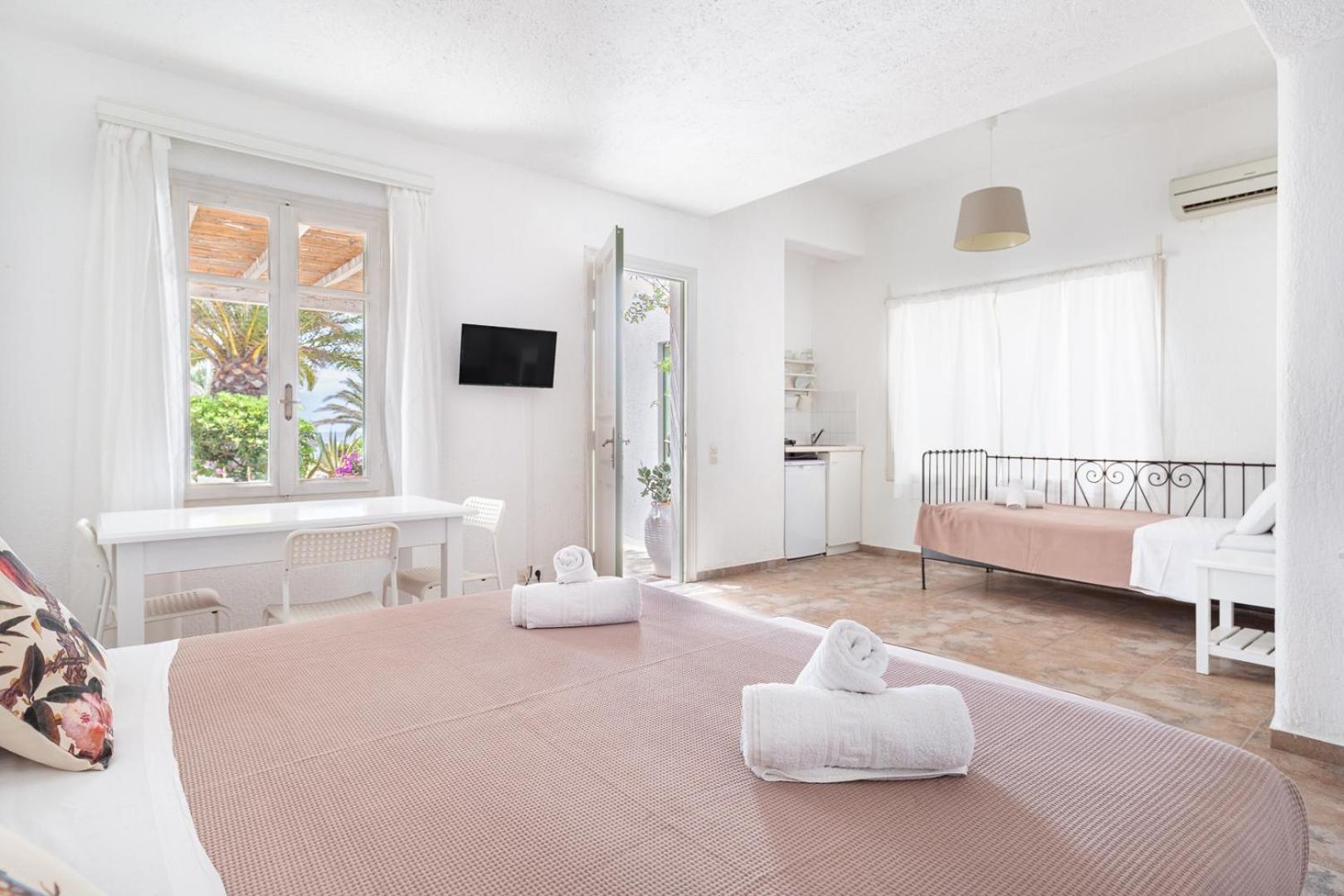 Fos Apartments Mykonos Agios Ioannis Diakoftis Eksteriør bilde