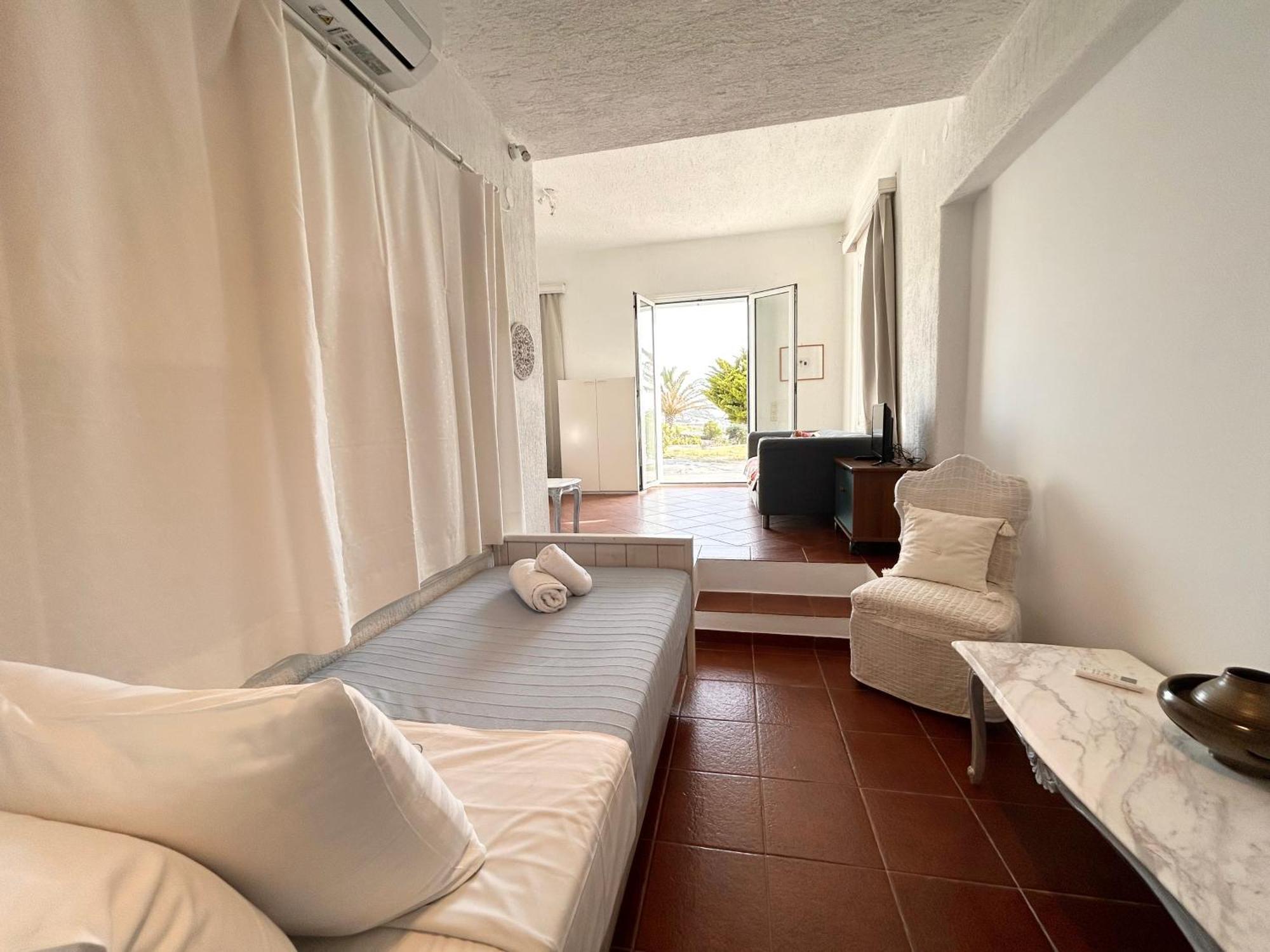 Fos Apartments Mykonos Agios Ioannis Diakoftis Rom bilde